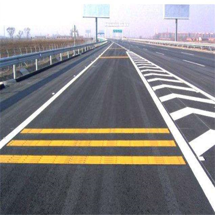 每日推荐 道路划线——城市交通的“安全之尺”与通用教程指南